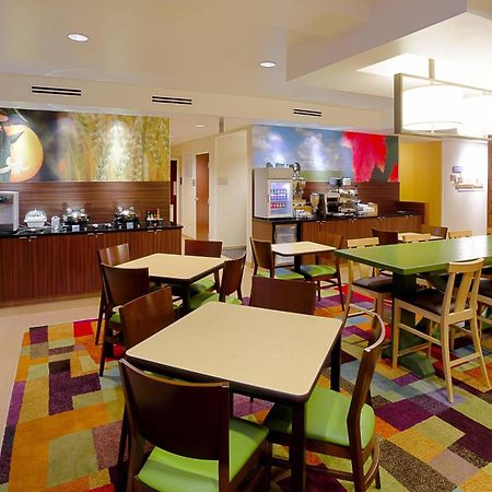 Fairfield Inn And Suites By Marriott Tampa Brandon Exteriör bild