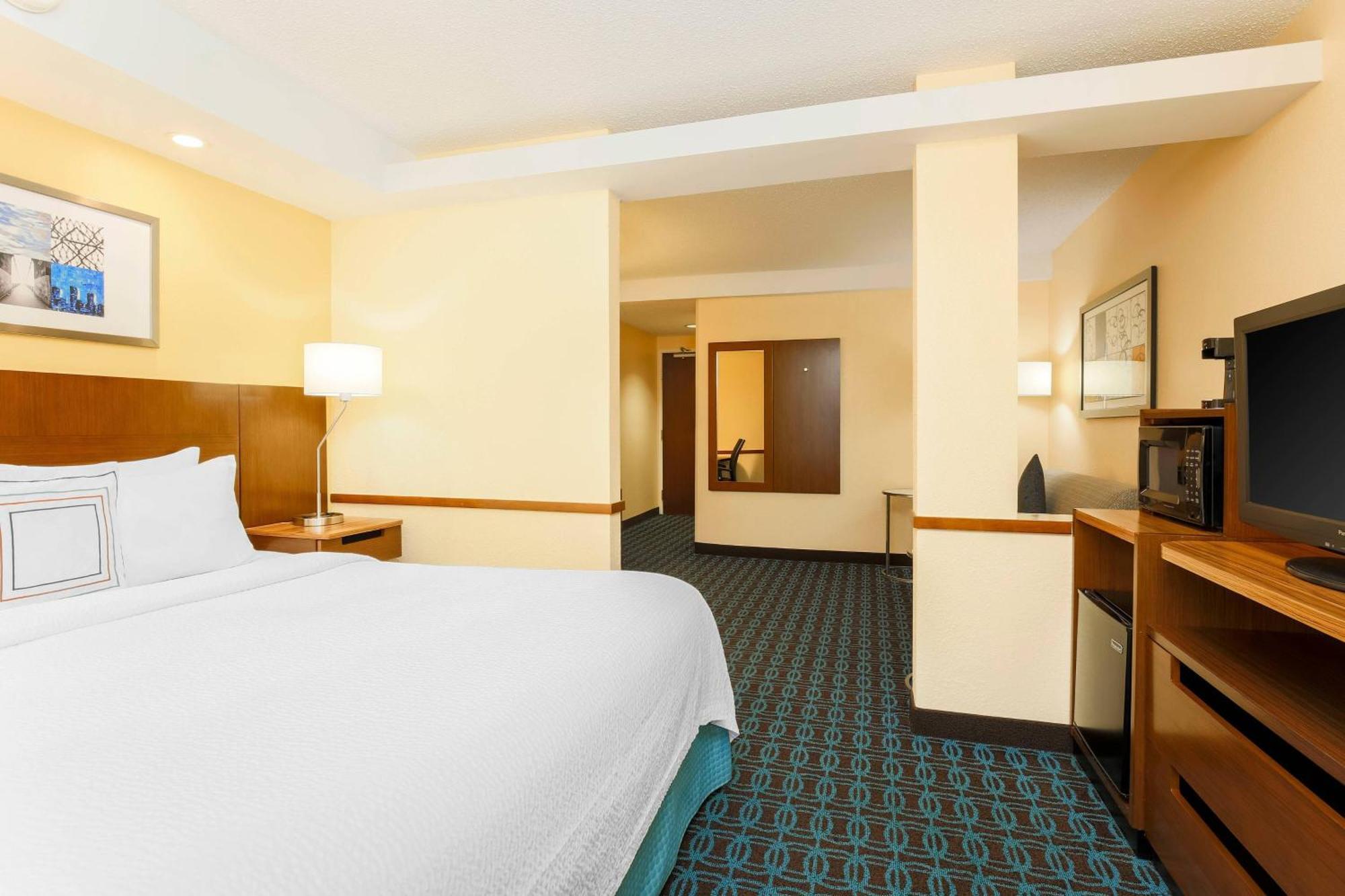 Fairfield Inn And Suites By Marriott Tampa Brandon Exteriör bild