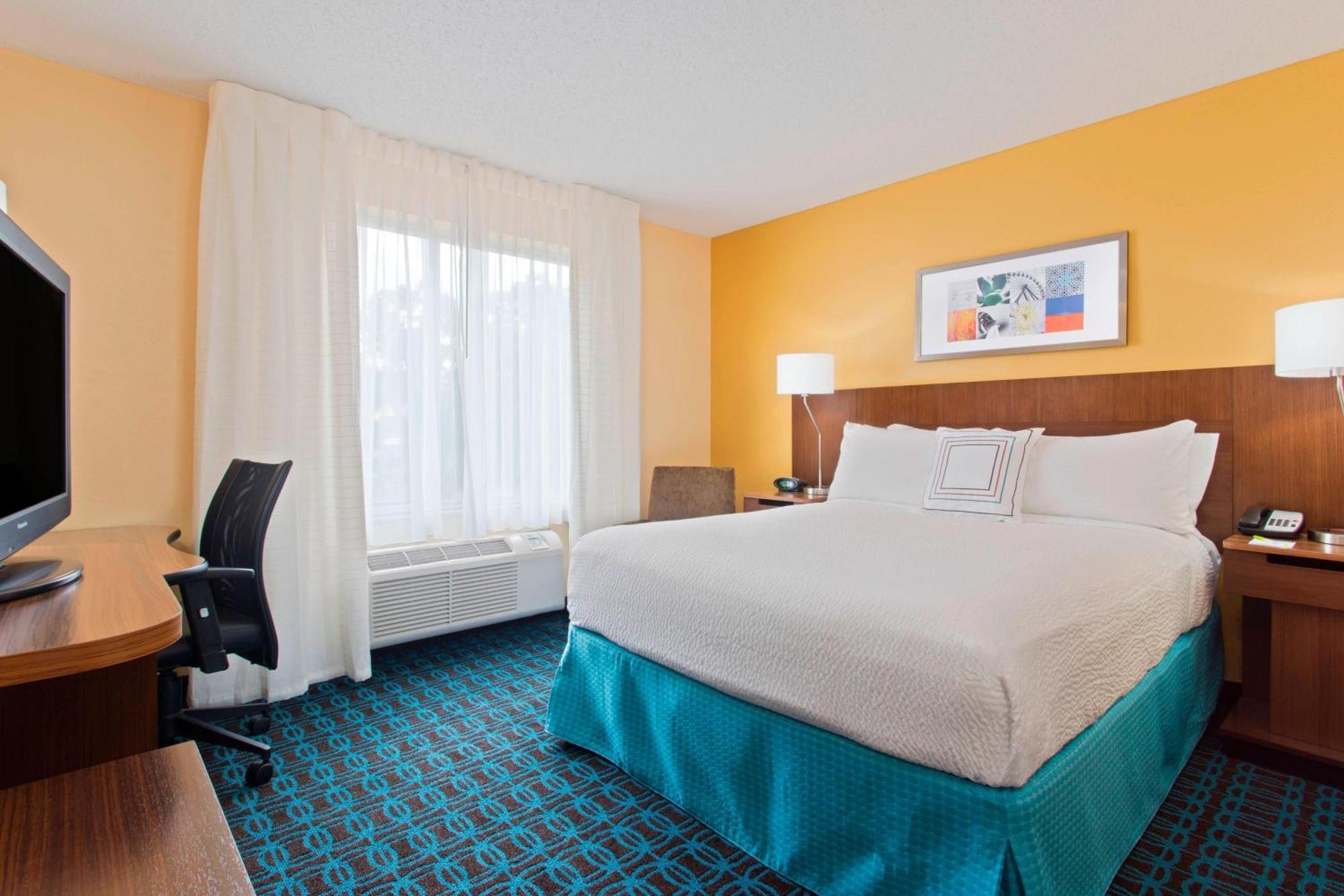 Fairfield Inn And Suites By Marriott Tampa Brandon Exteriör bild