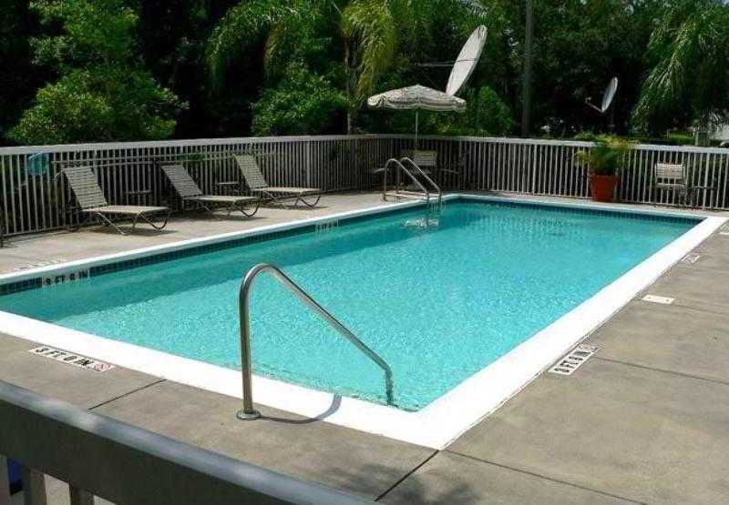 Fairfield Inn And Suites By Marriott Tampa Brandon Exteriör bild